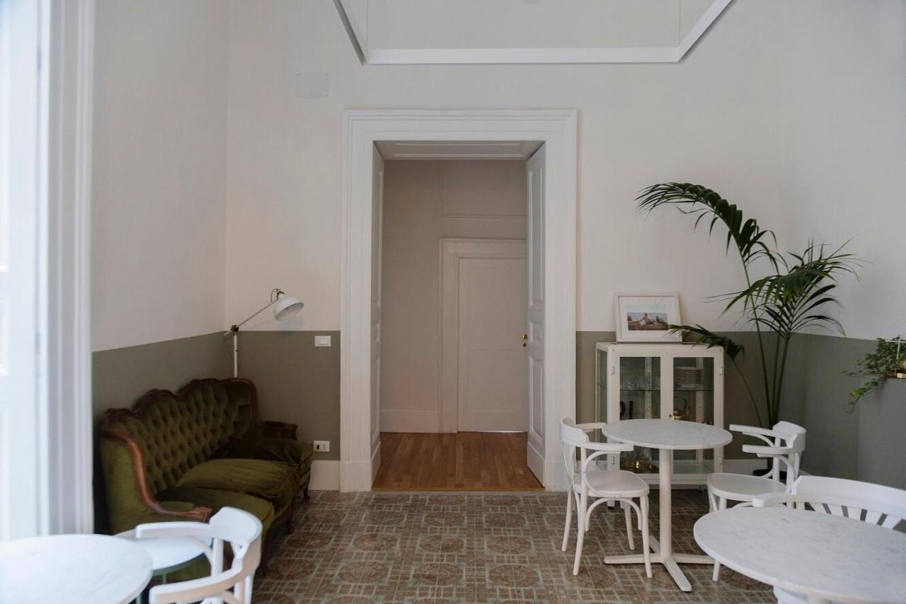 Interno21 Bed & Breakfast Napoli Ngoại thất bức ảnh