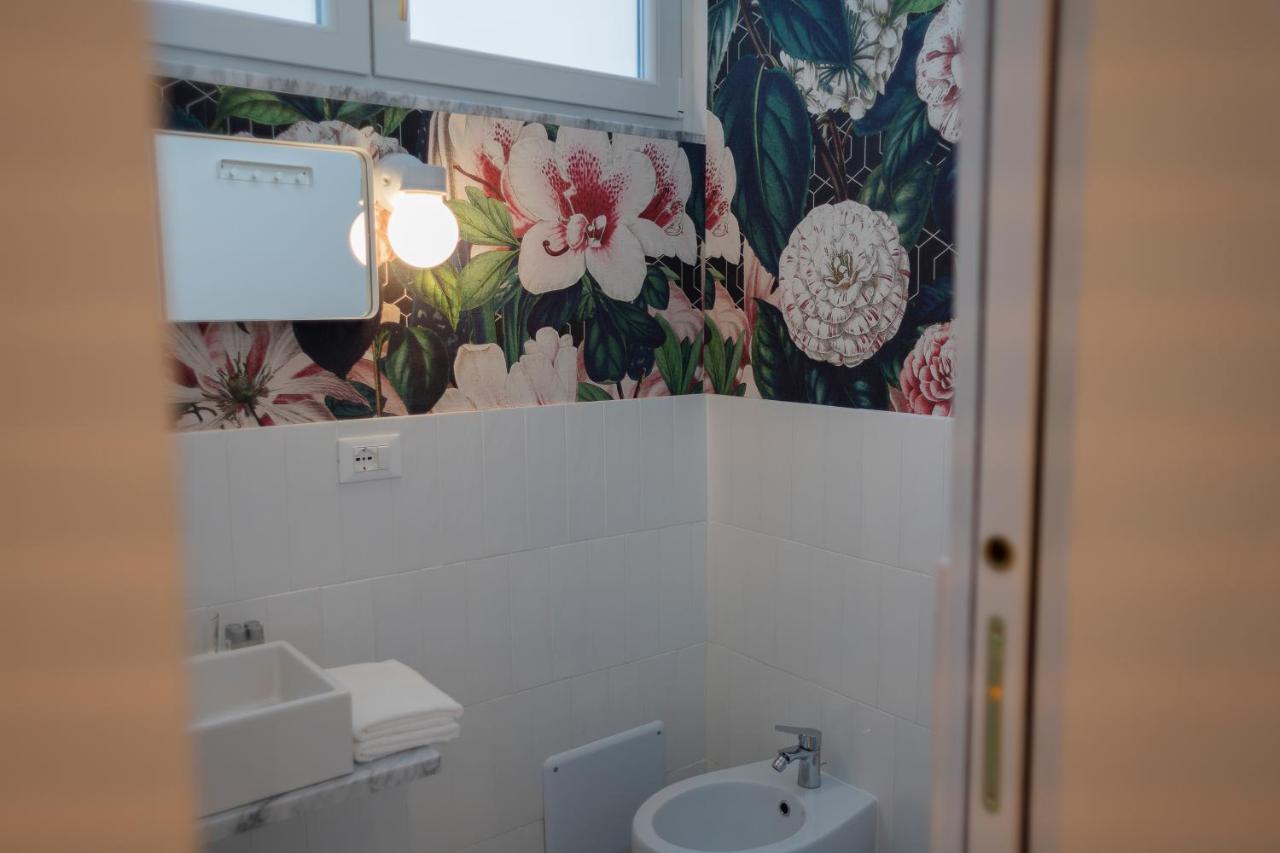 Interno21 Bed & Breakfast Napoli Ngoại thất bức ảnh